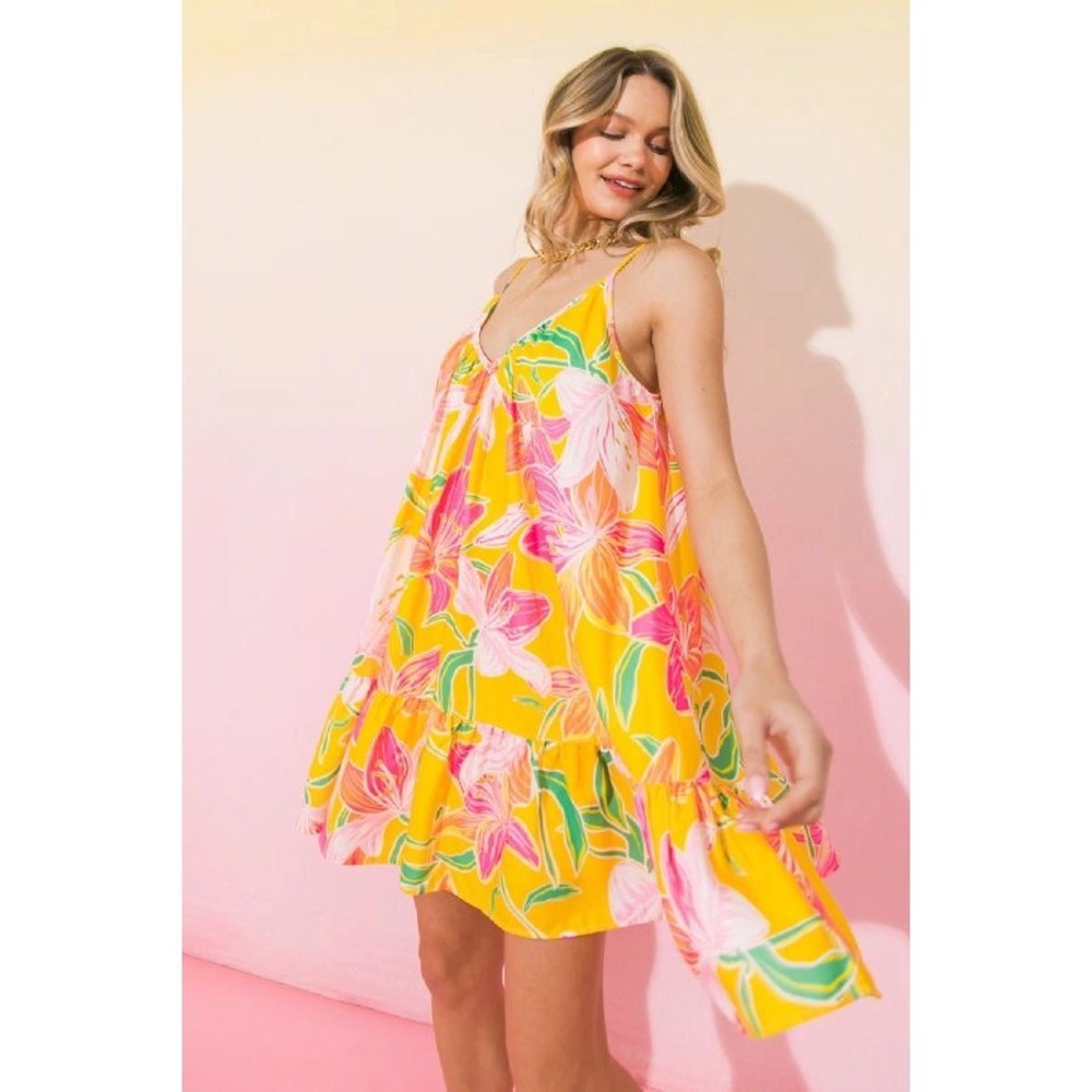 Perfectly PriscillaYellow Floral‎ Lily mini dress V-Neck Tiered Ruffle Summer L